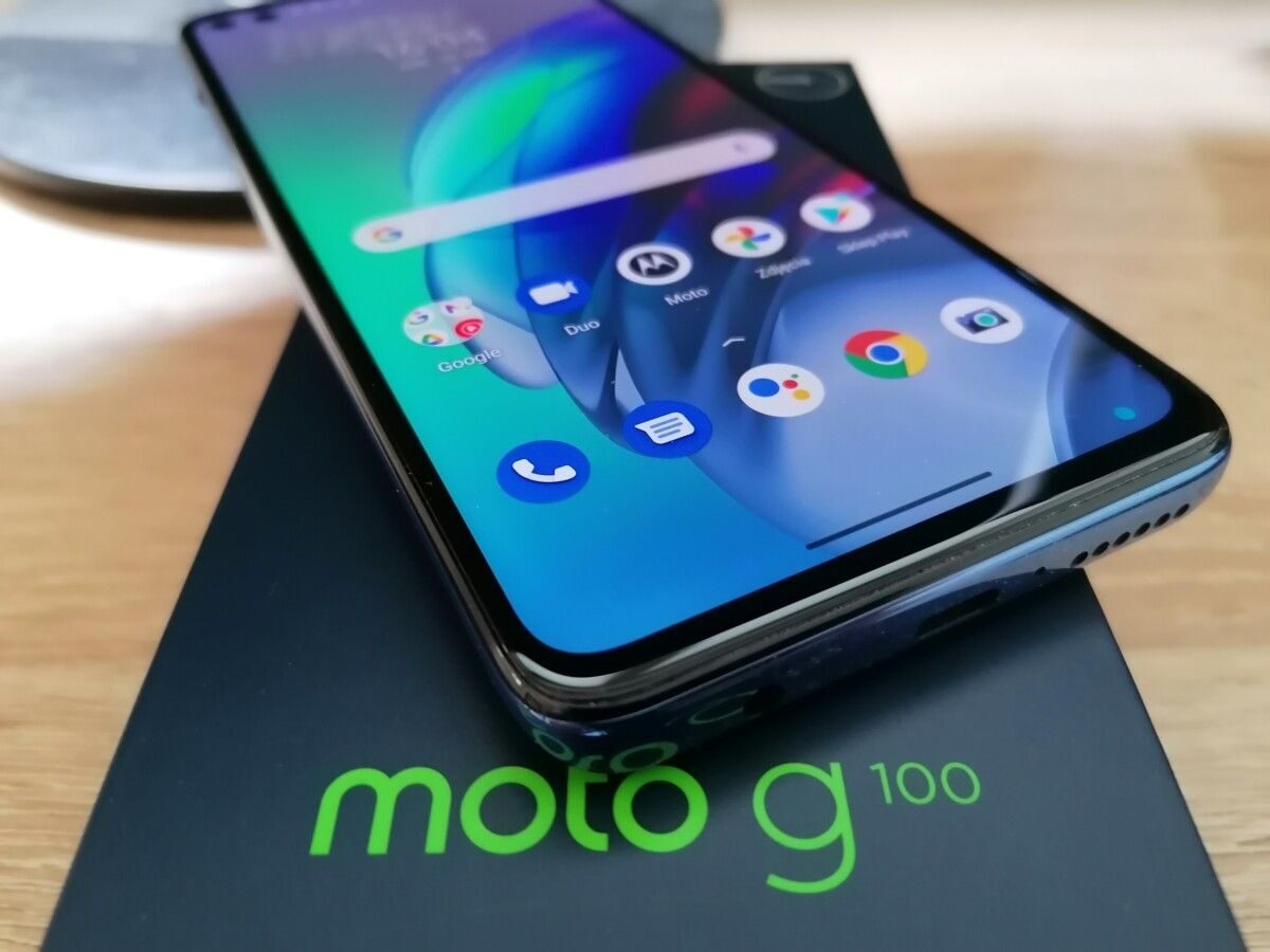 Motorola moto g100
