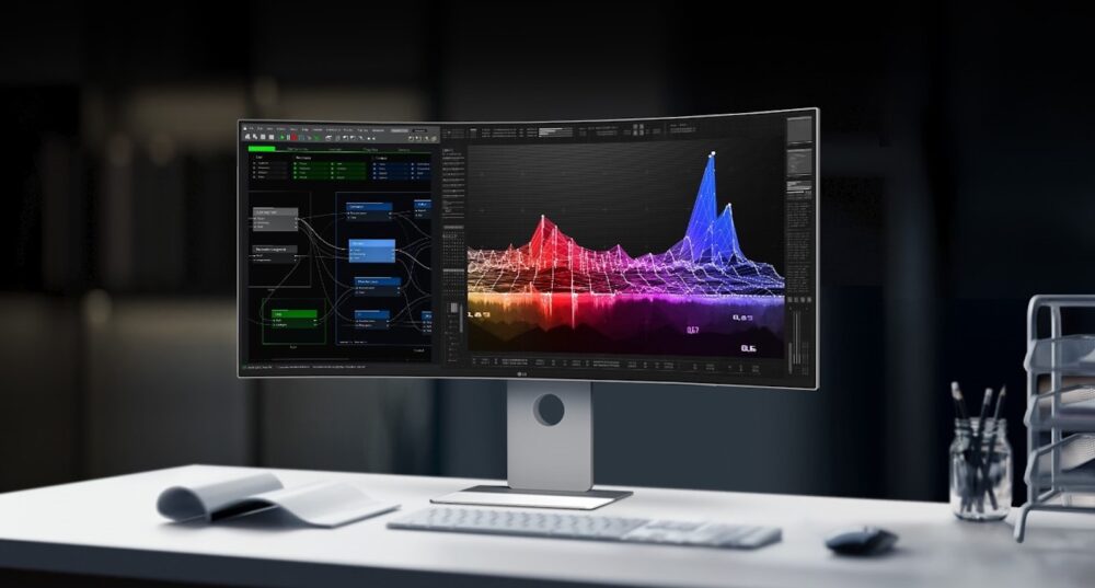 [Image 1] LG UltraFine 40WT95UF