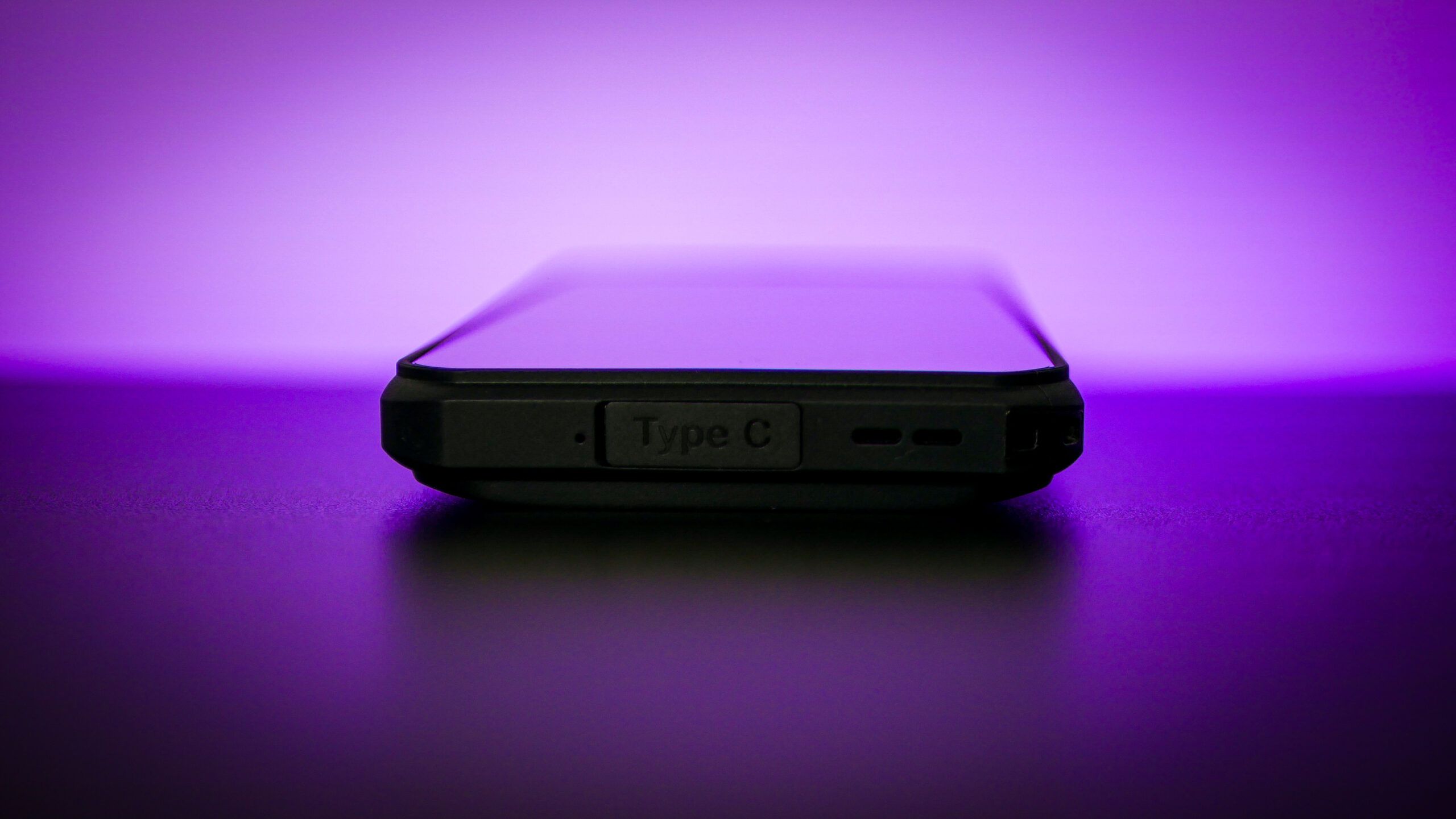 Oukitel WP55 Pro – tylna obudowa i potrójny aparat 108MP