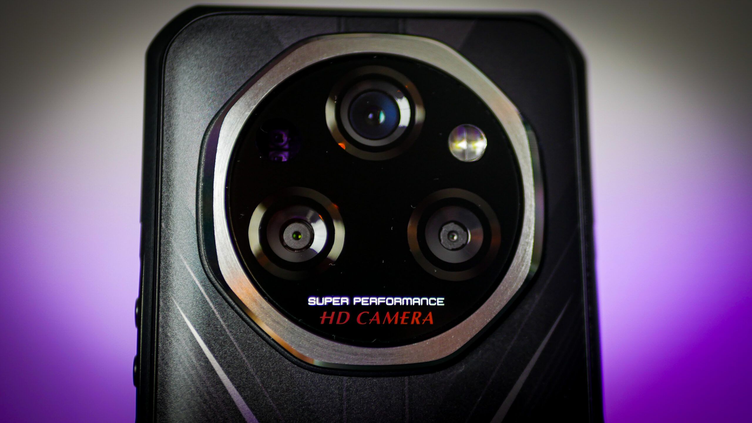 Oukitel WP55 Pro – wyświetlacz 6.6 cala 120Hz w terenie