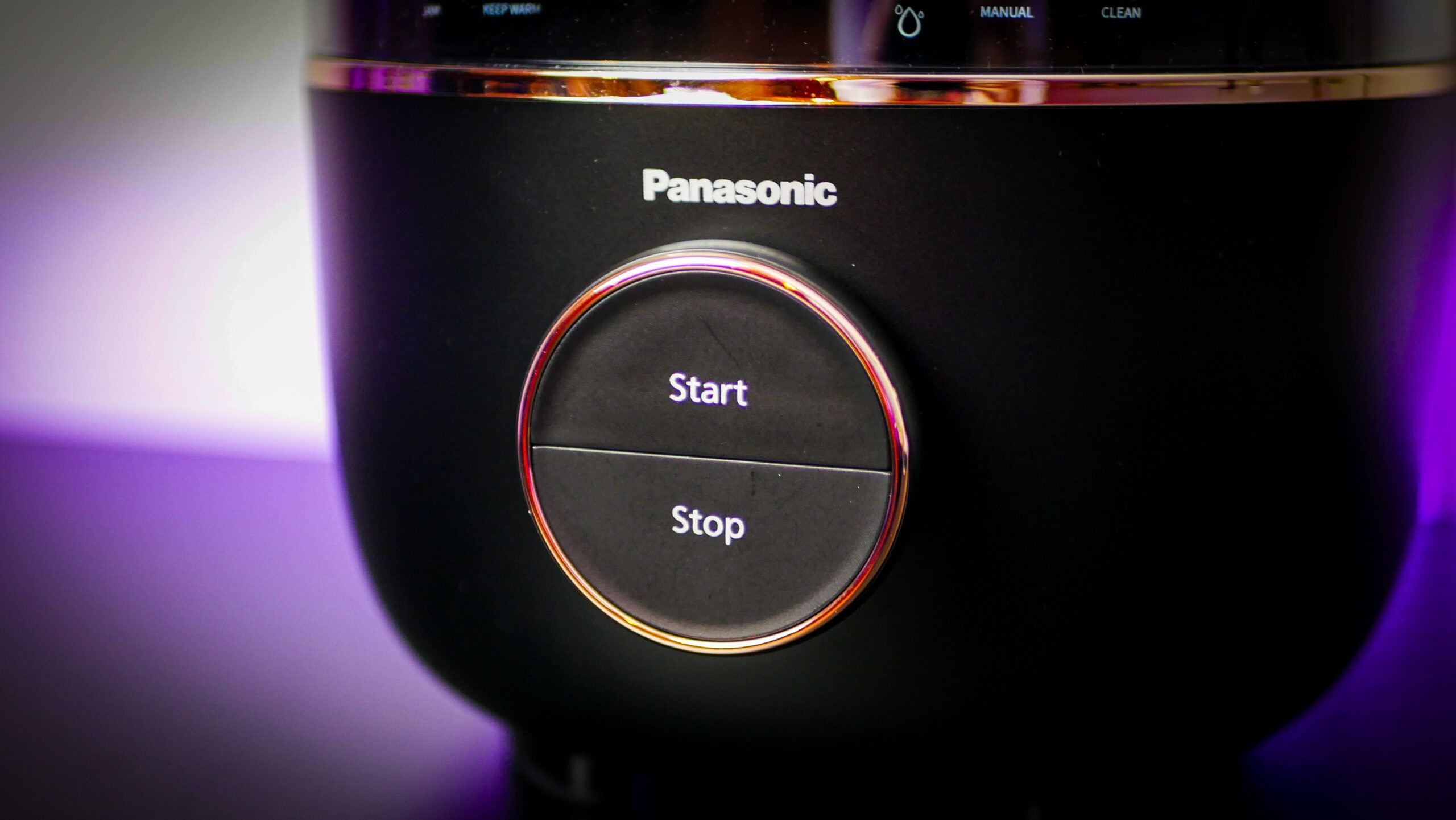 Blender gotujący Panasonic MX-HG4401 na kuchennym blacie