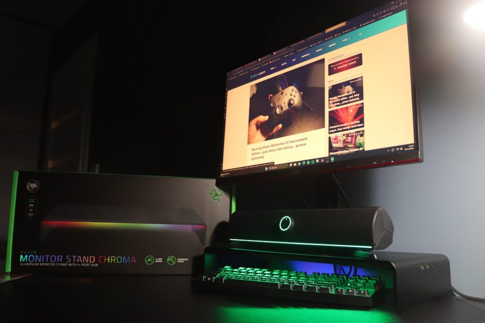 Razer Monitor Stand Chroma