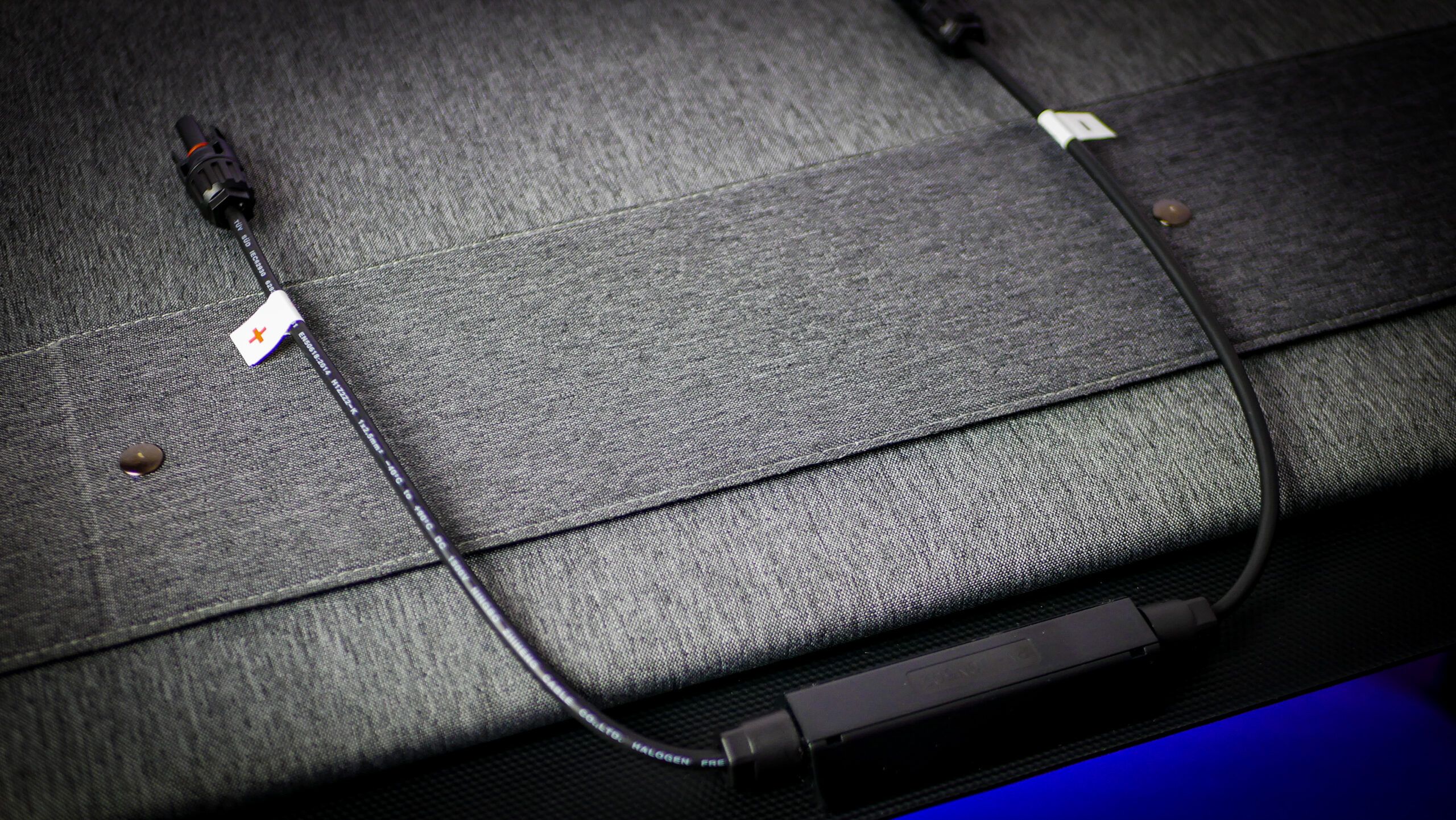 Szczegóły wykonania panelu solarnego ETFE Ctolity SPC200