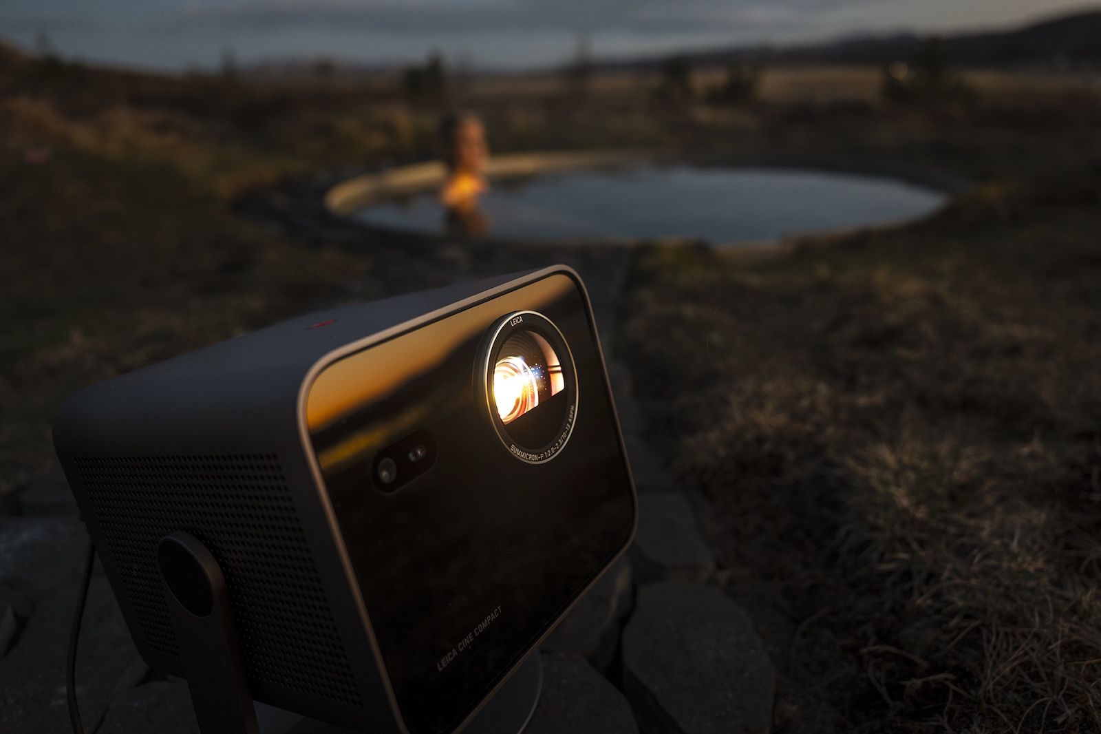 Ambient_Compact_Projector+Hot-tub_72