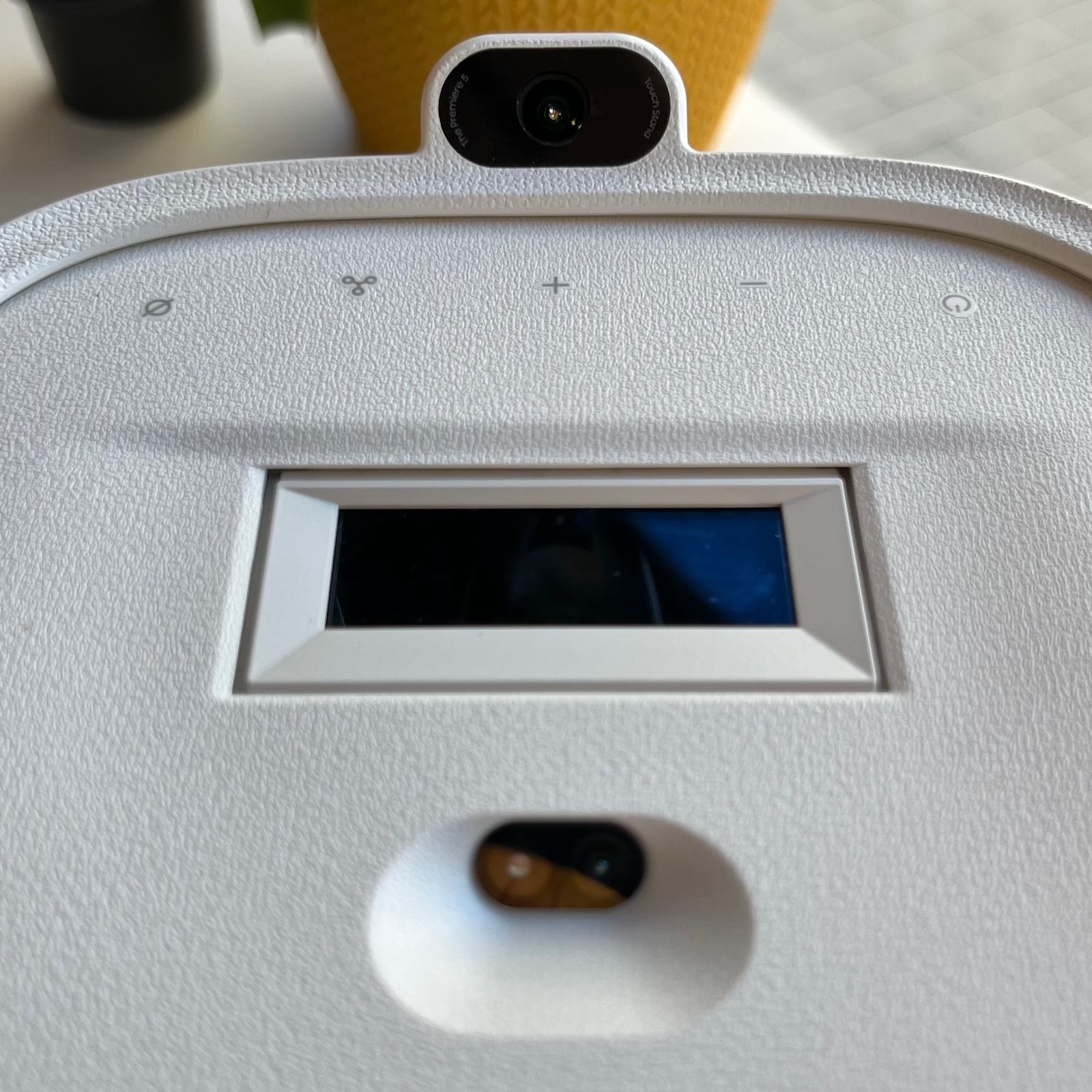 Kamera odpowiedzialna za interakcje w innowacyjnej podstawce Touch Stand od Samsunga