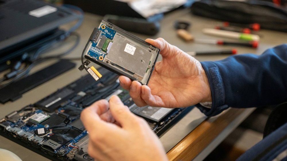 Prawo do naprawy wchodzi w życie - czy naprawa elektroniki będzie opłacalna