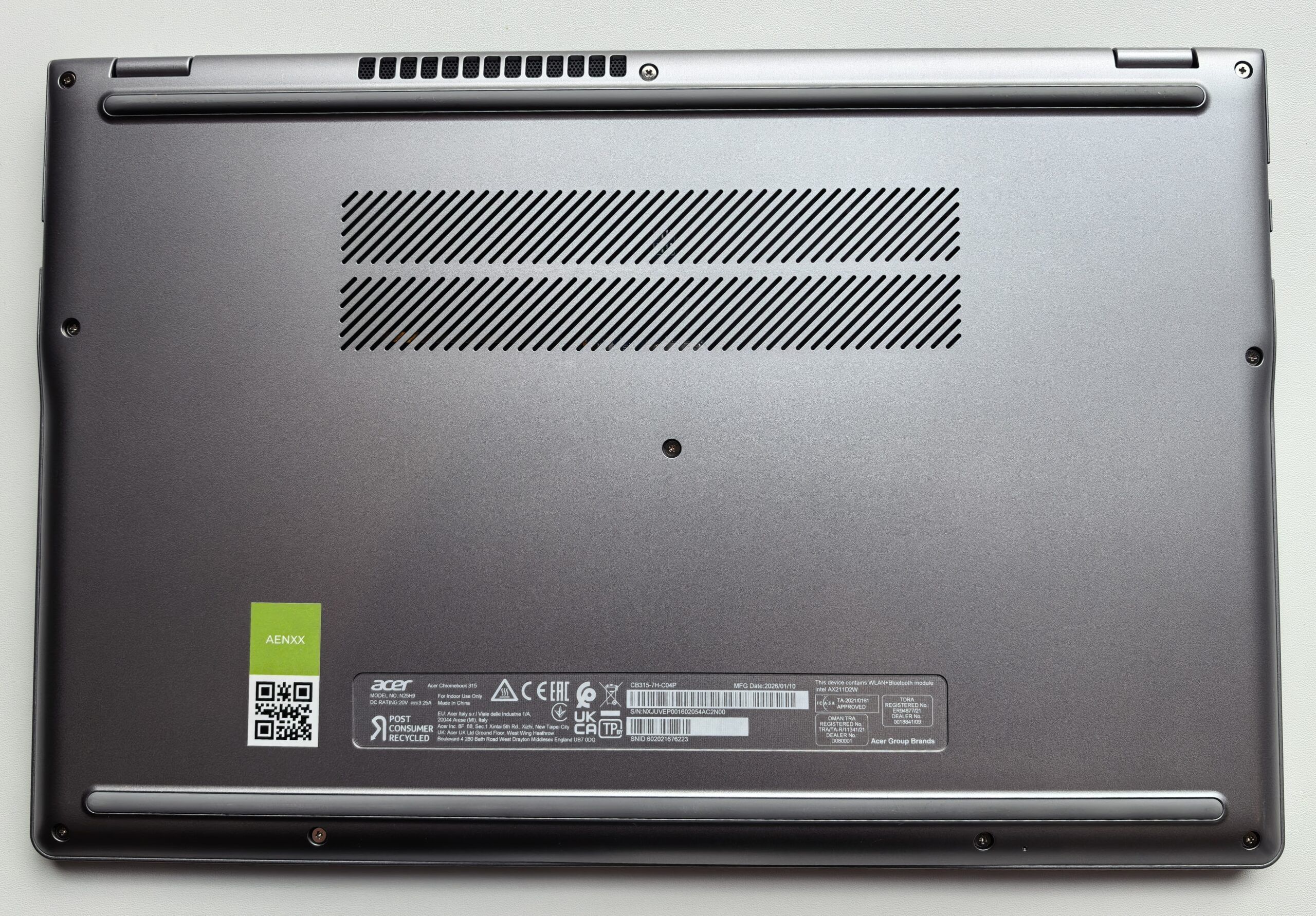 Acer Chromebook 315 od dołu