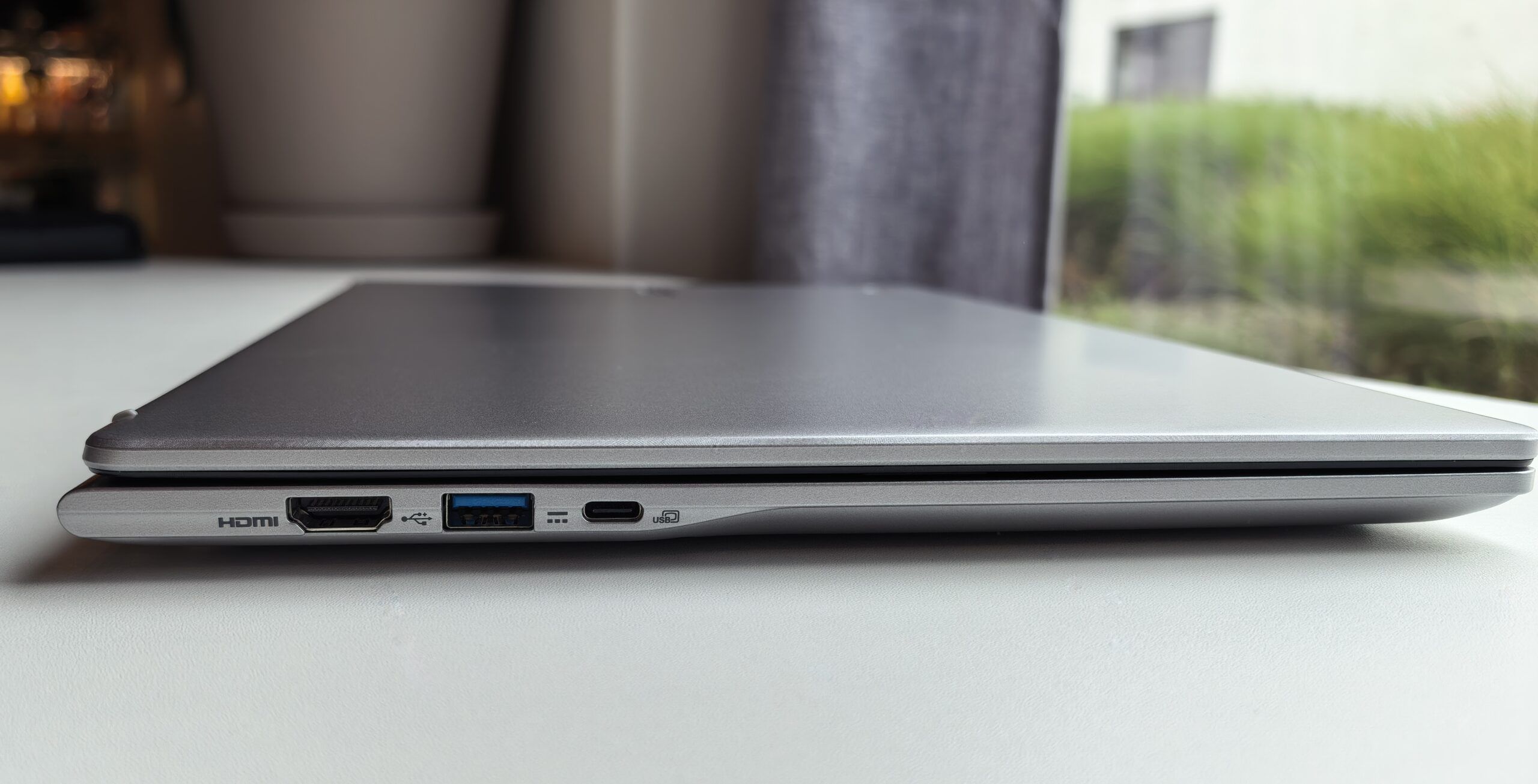 Porty w Acer Chromebook 315: HDMI, USB-A, USB-C